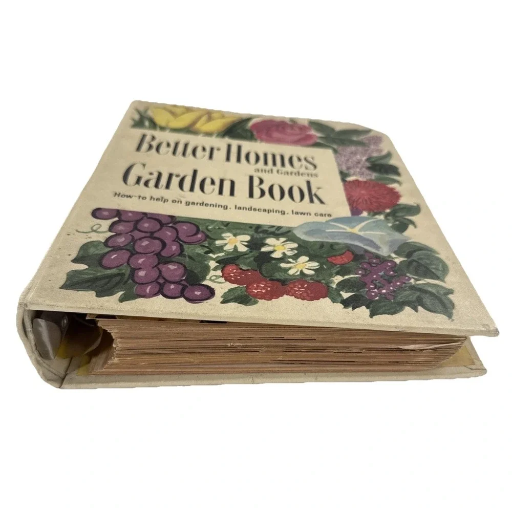 Vintage Better Homes & Gardens 1954 Garden Book 2nd Edition 5-Ring Binder